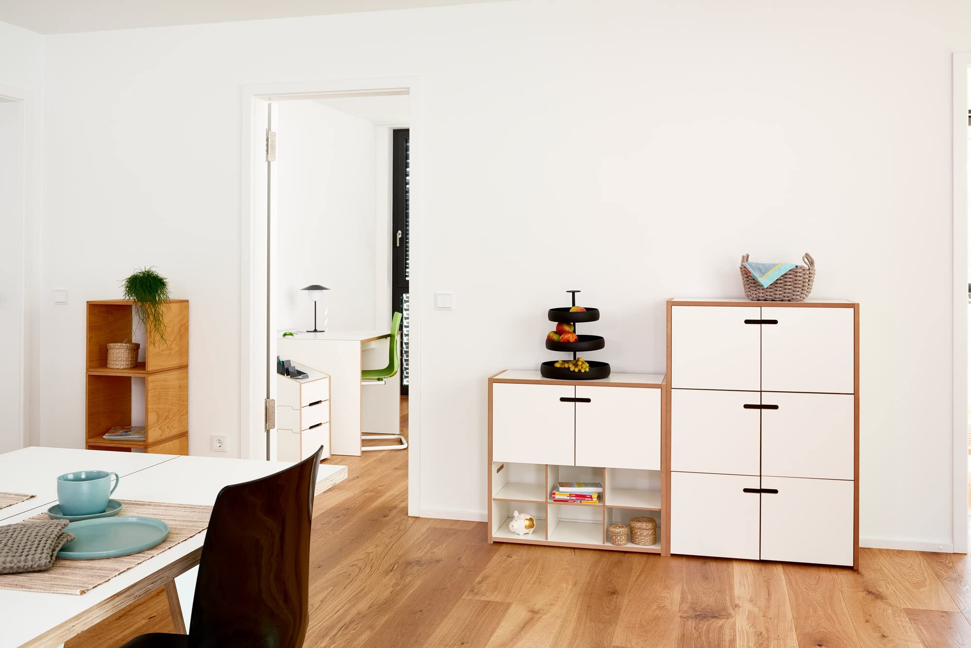 tojo-hochstapler-grundmodul-mit-t-ren-mdf-regal-wei image 6