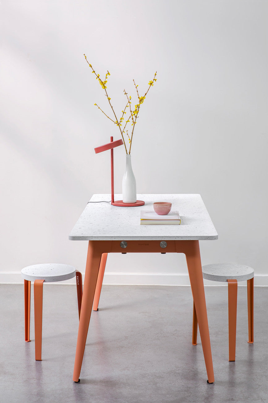tiptoe-hocker-lou-recycelter-kunststoff-venezia-stapelbar image 8