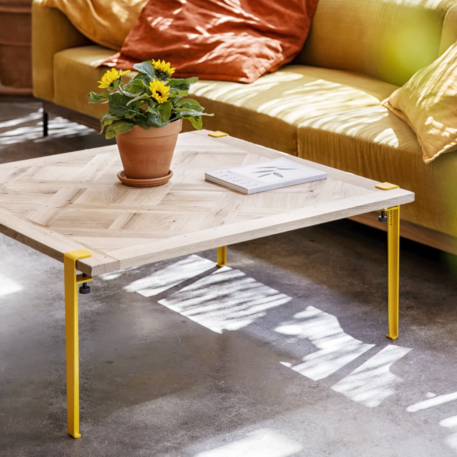 tiptoe-couchtisch-80x80cm-parkett-versailles-eiche image 3
