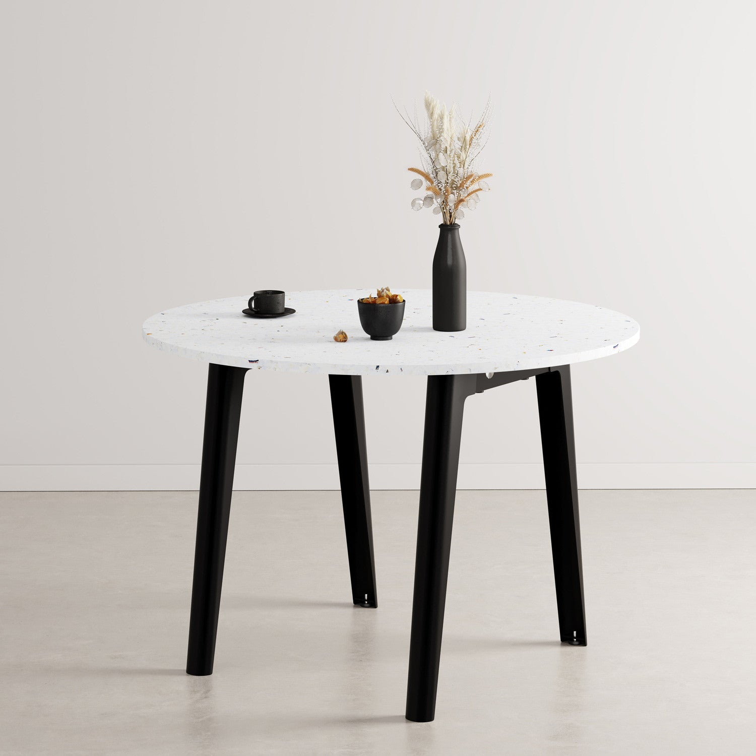 tiptoe-runder-tisch-new-modern-108cm-recycelter-kunststoff-venezia image 1