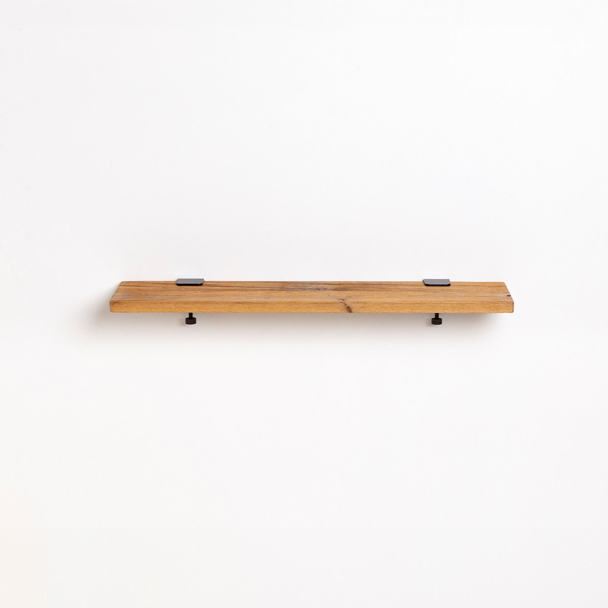 tiptoe-bracket-wandregal-recyceltes-altholz-60-bis-150cm image 1
