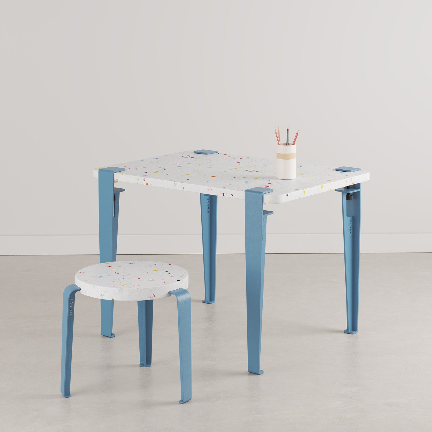 tiptoe-kinderschreibtisch-70x50cm-tutti-frutti-recycelter-kunststoff image 4