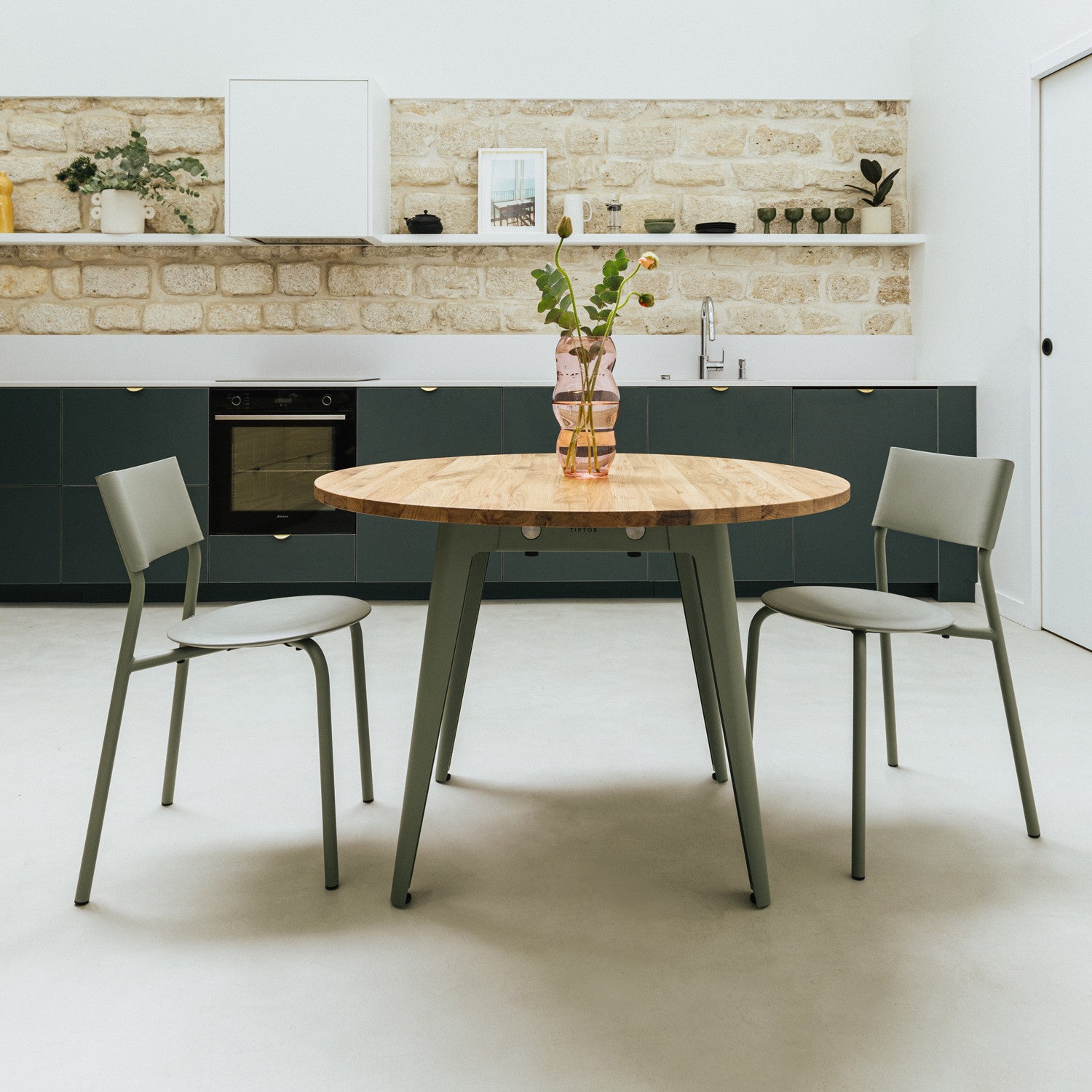 tiptoe-new-modern-runder-tisch-110cm-recyceltes-altholz image 2