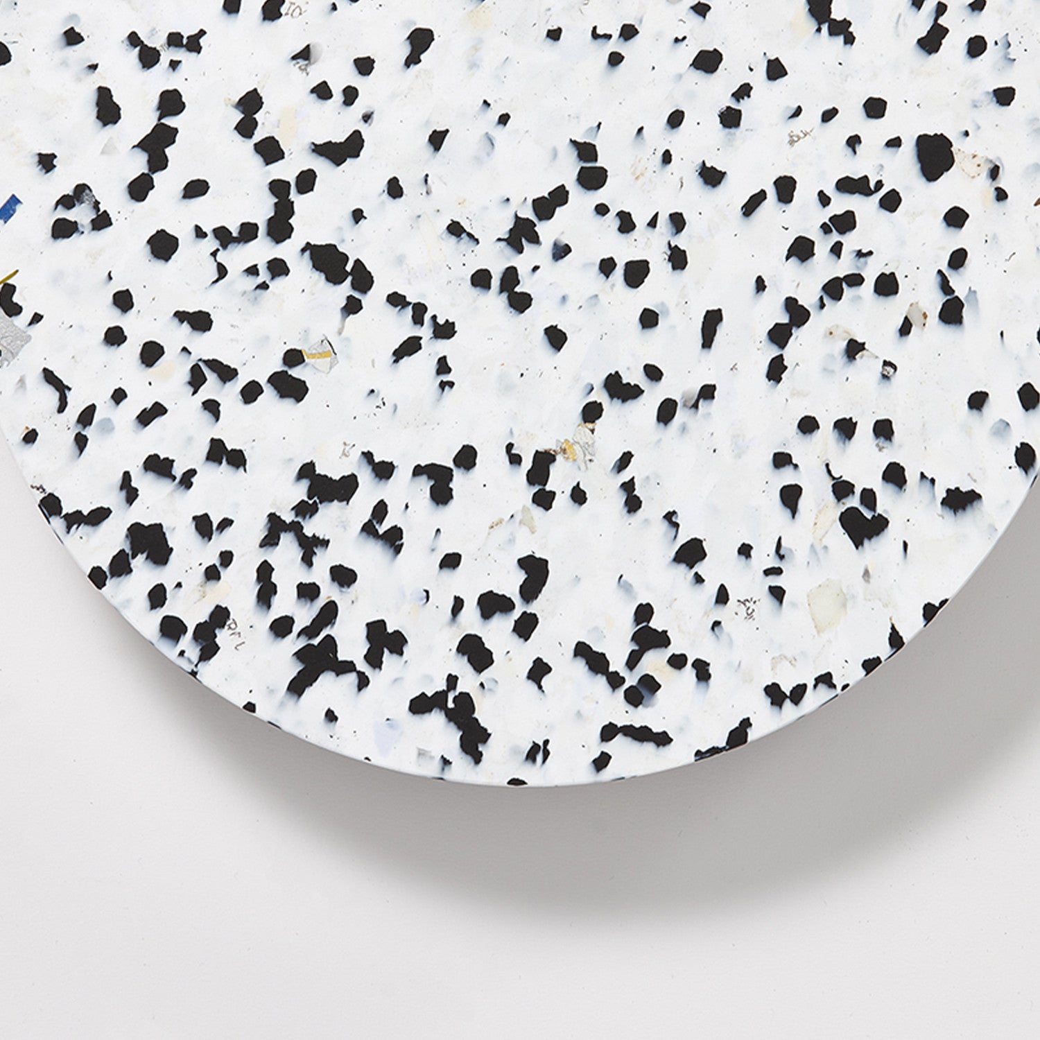 tiptoe-l-nglicher-couchtisch-100x50cm-recycelter-kunststoff-macchiato image 2