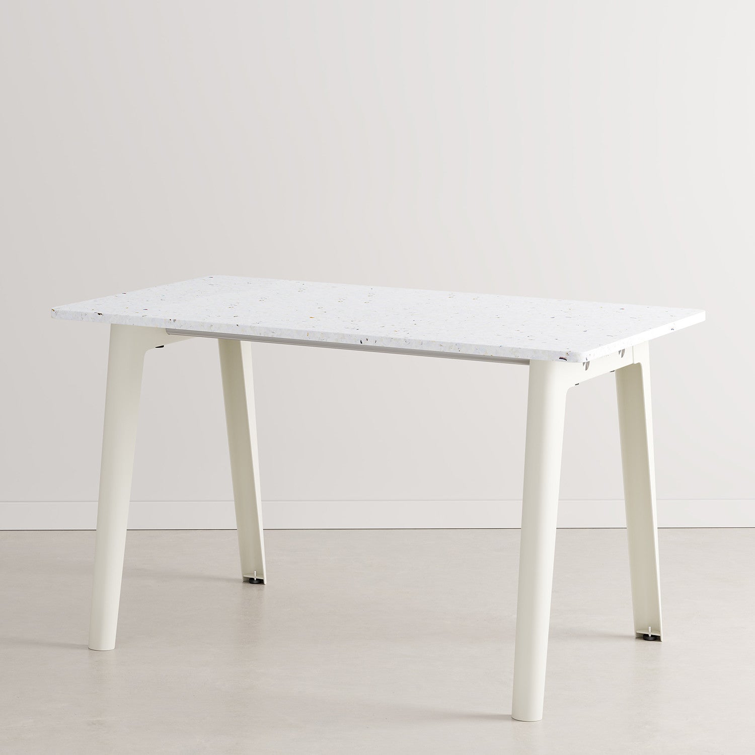 tiptoe-schreibtisch-new-modern-recycelter-kunststoff-venezia image 7
