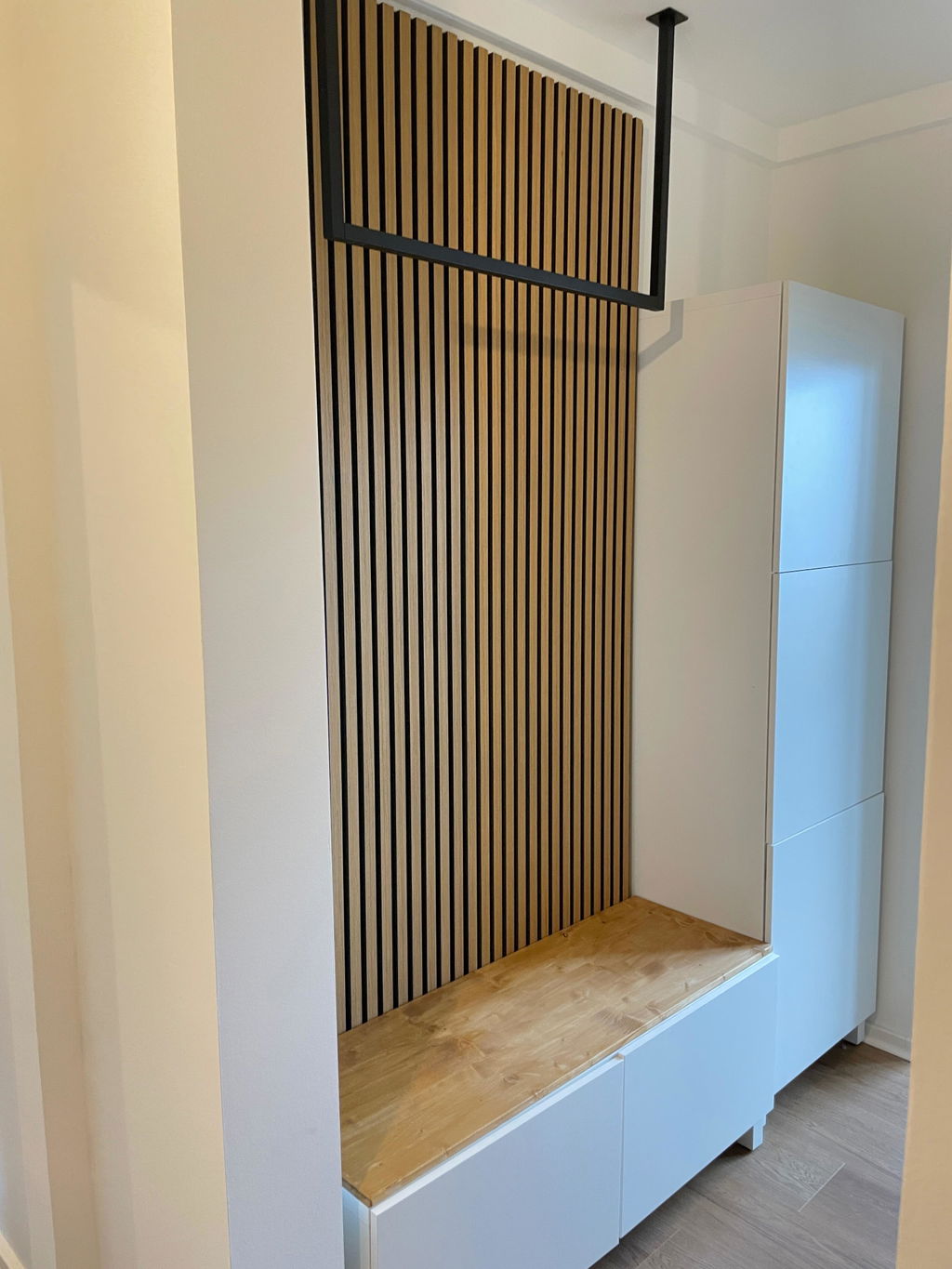 Solide Kleiderstange für offene Garderobe