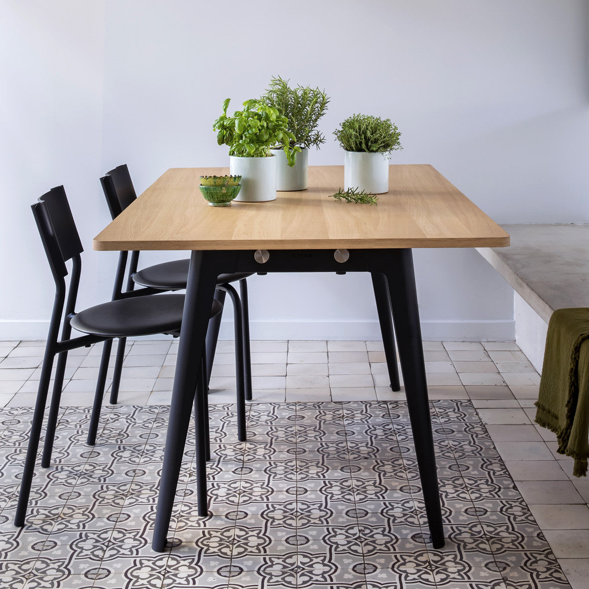 tiptoe-new-modern-esstisch-ko-zertifiziertes-holz image 7