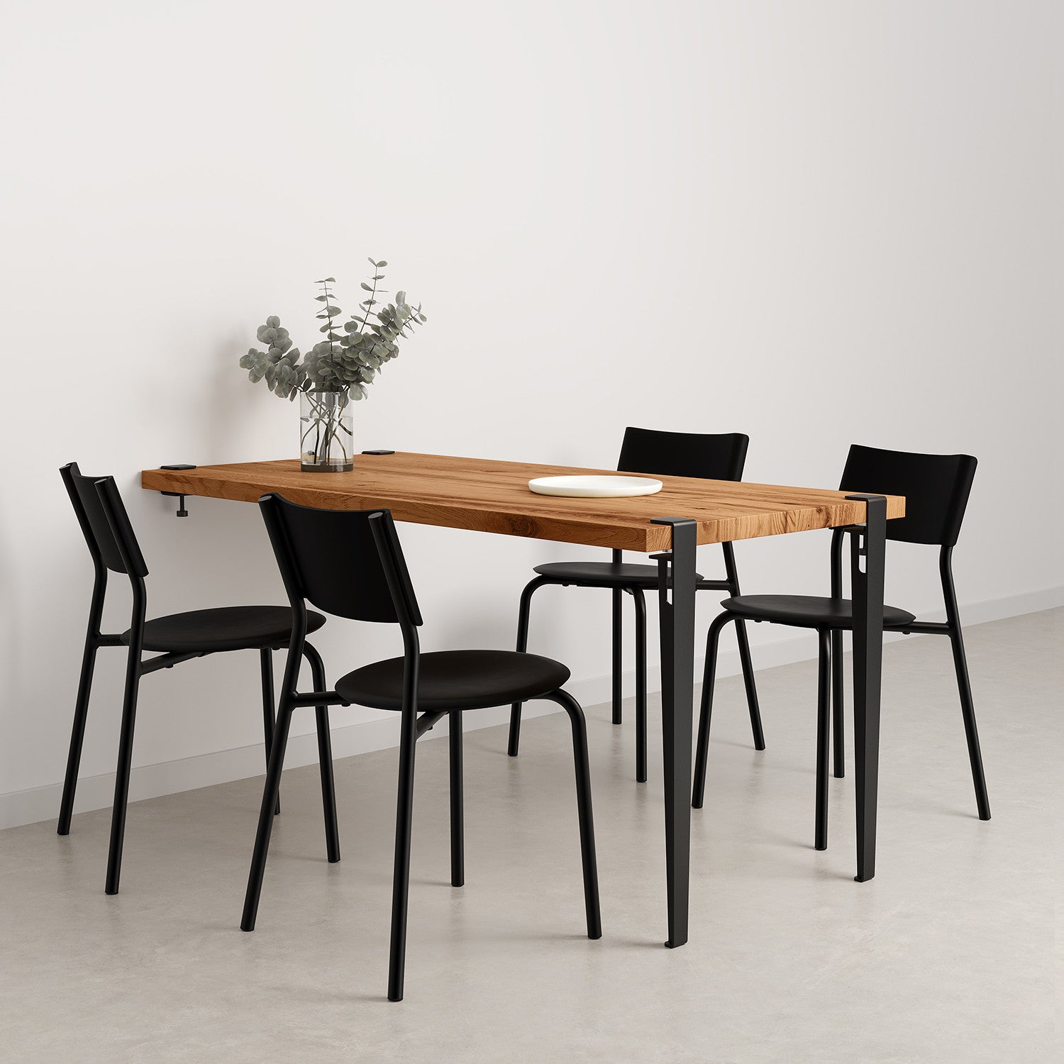 tiptoe-wand-esstisch-aus-recyceltem-altholz-mit-stahl-wandhalterung image 2