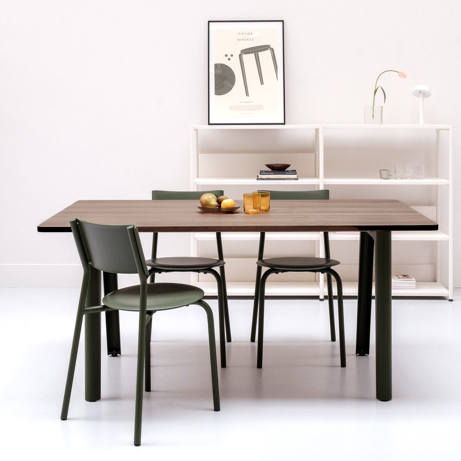 tiptoe-new-modern-esstisch-ko-zertifiziertes-walnussholz image 3