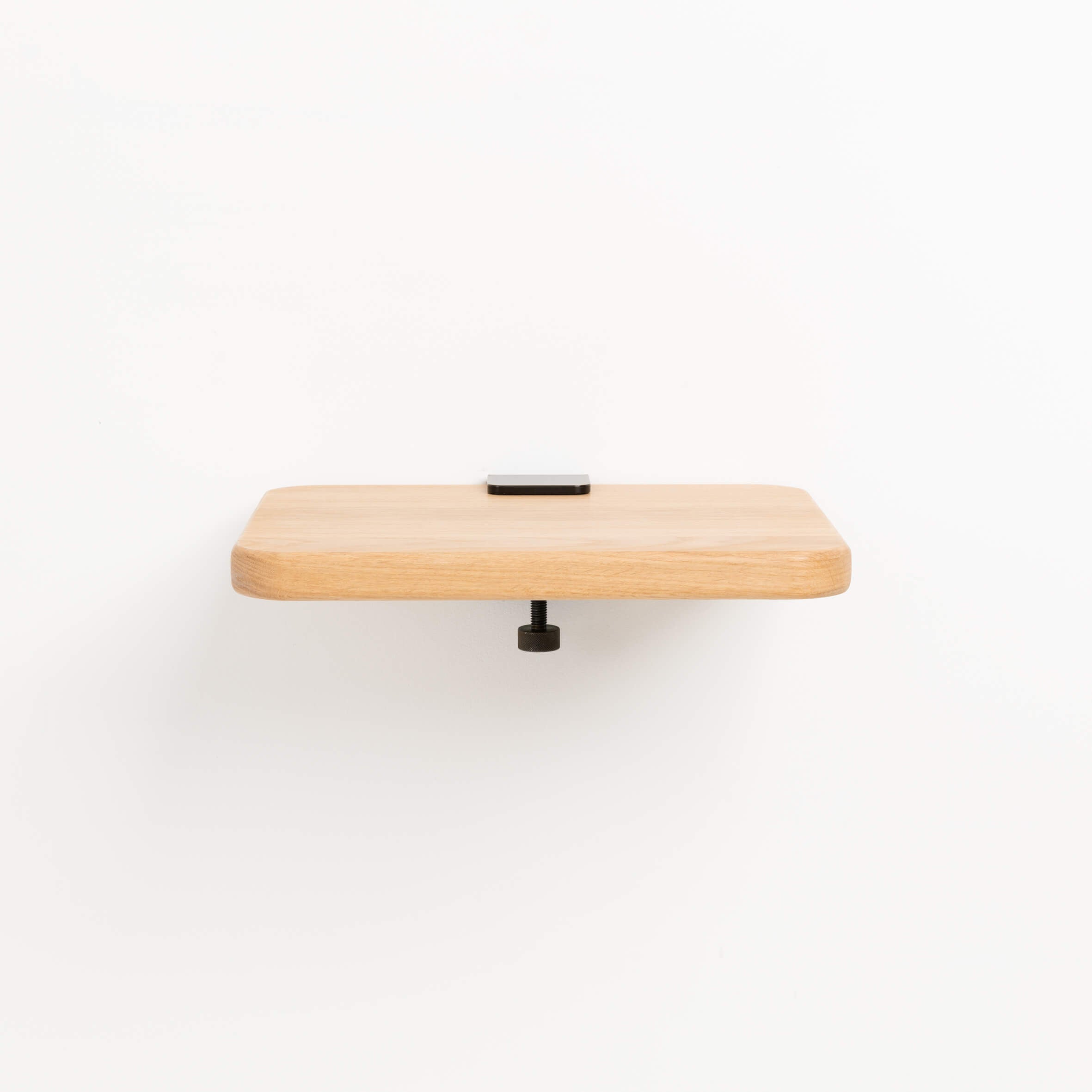 tiptoe-bracket-wand-nachttisch-massive-eiche image 1