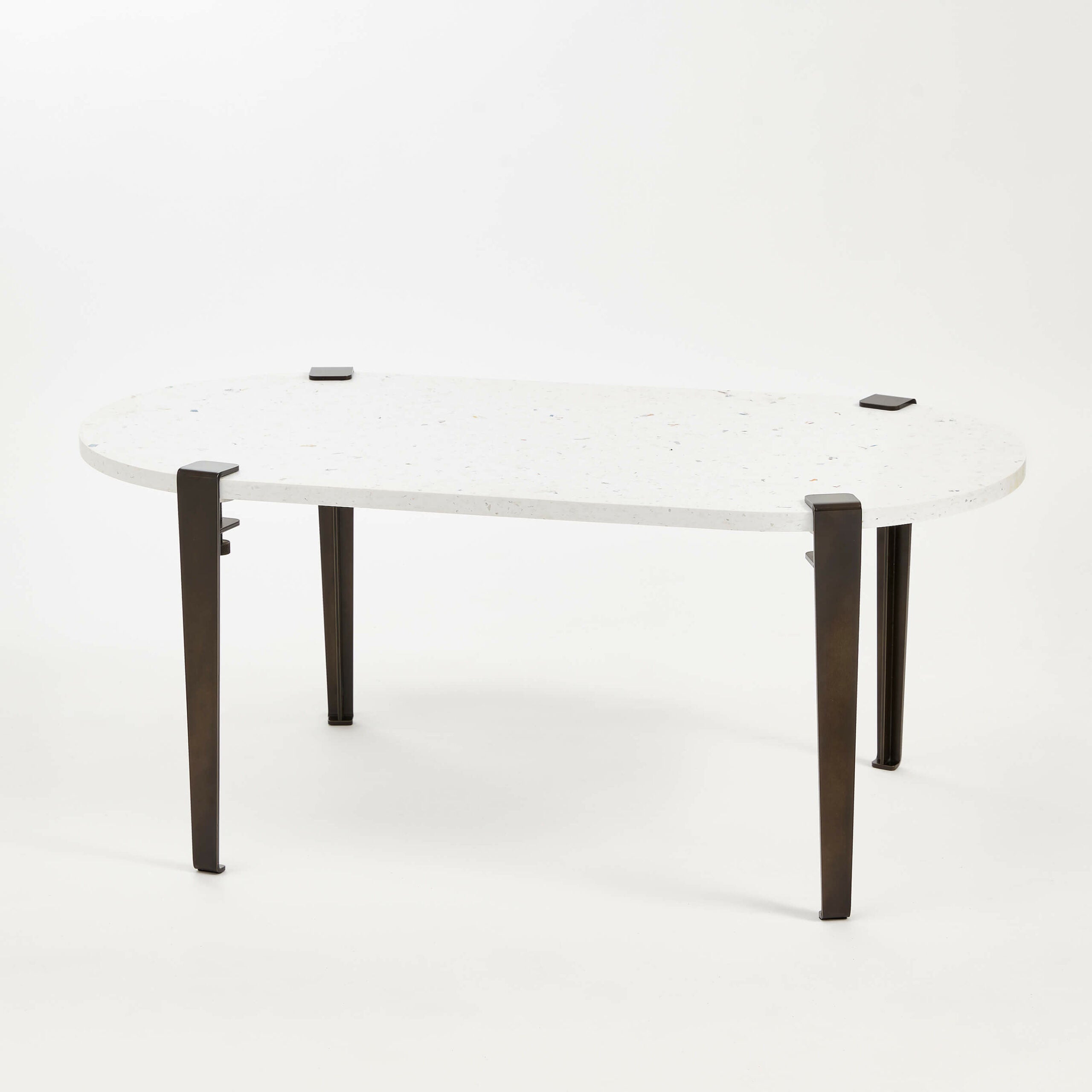 tiptoe-l-nglicher-couchtisch-100x50cm-recycelter-kunststoff-venezia image 8