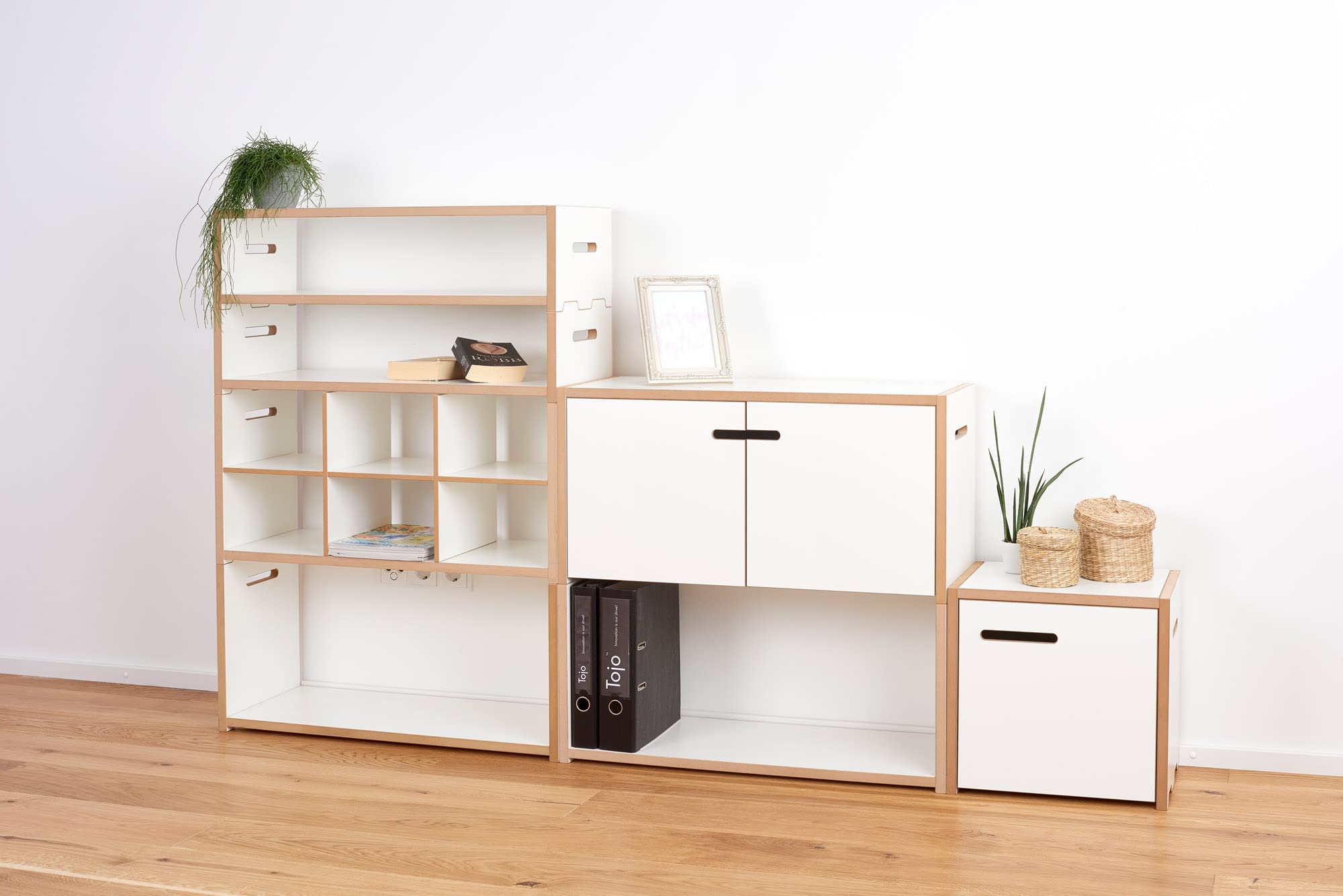 tojo-hochstapler-grundmodul-mit-t-ren-mdf-regal-wei image 4