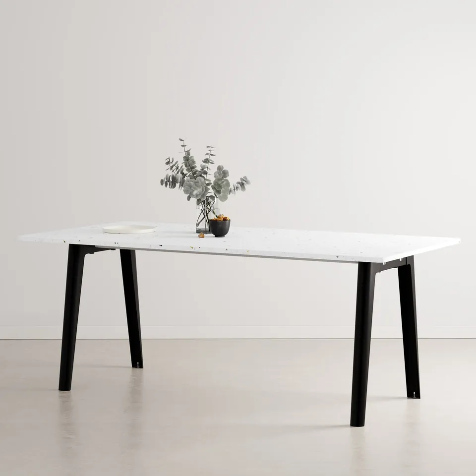 tiptoe-new-modern-esstisch-recycelter-kunststoff-venezia-bis-10-personen image 1
