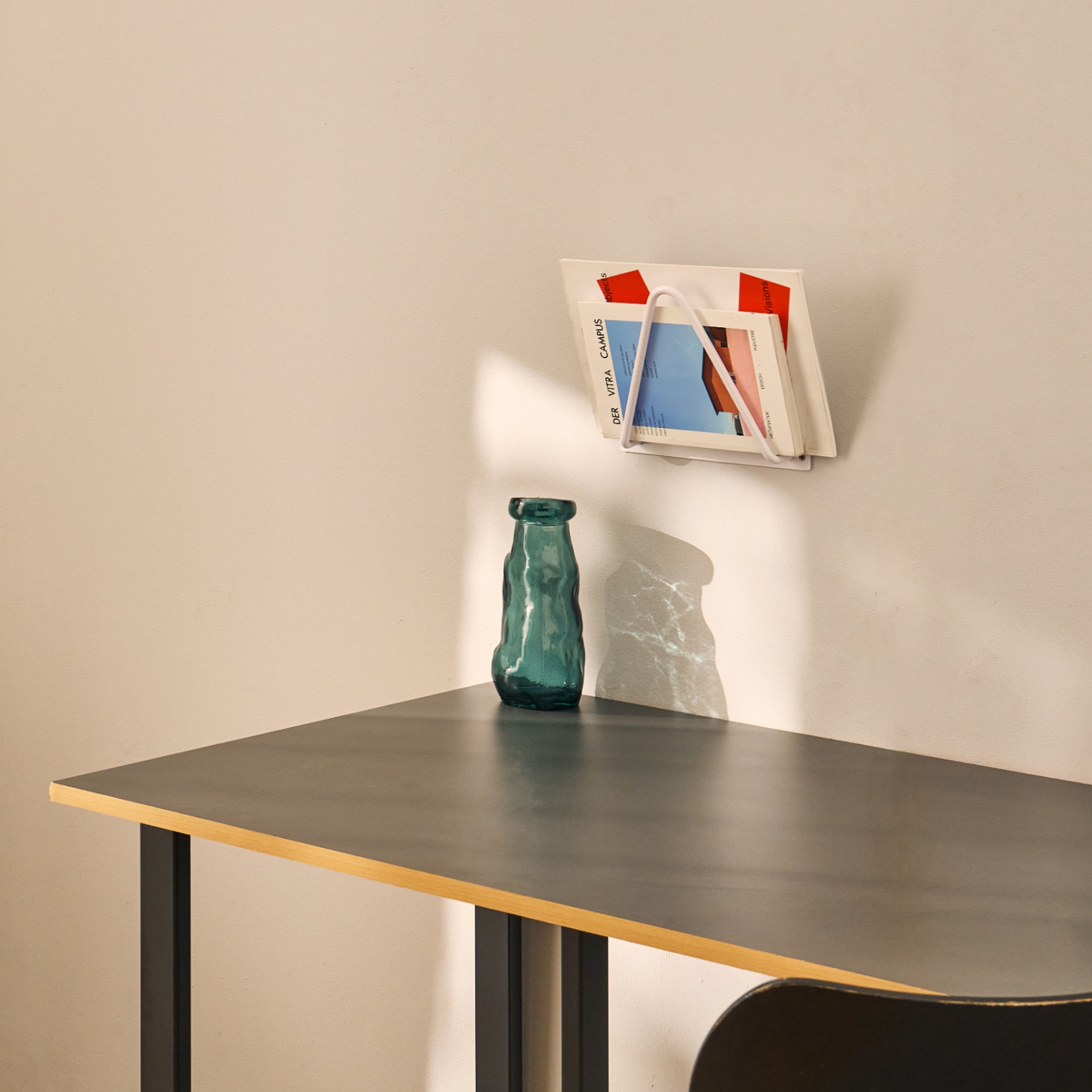 natural-goods-berlin-magazinhalter-hairpin image 2