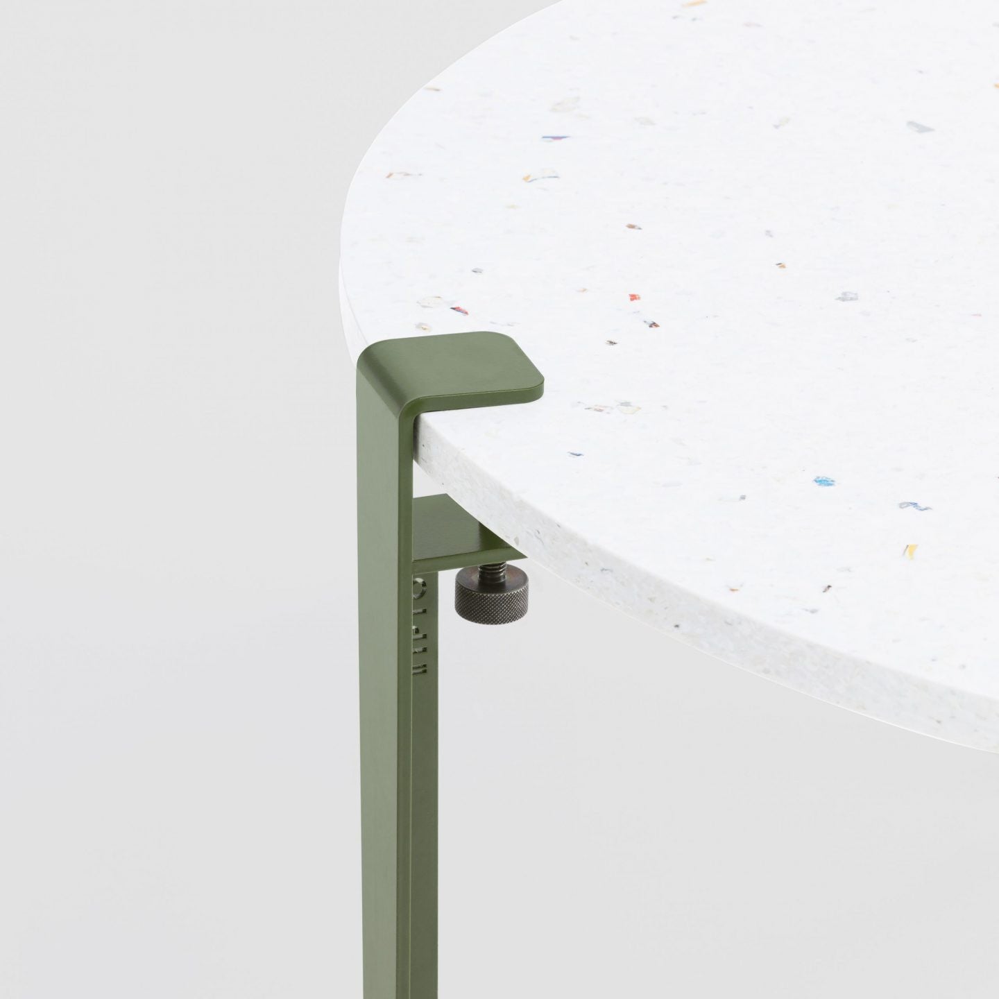 tiptoe-l-nglicher-couchtisch-100x50cm-recycelter-kunststoff-venezia image 5