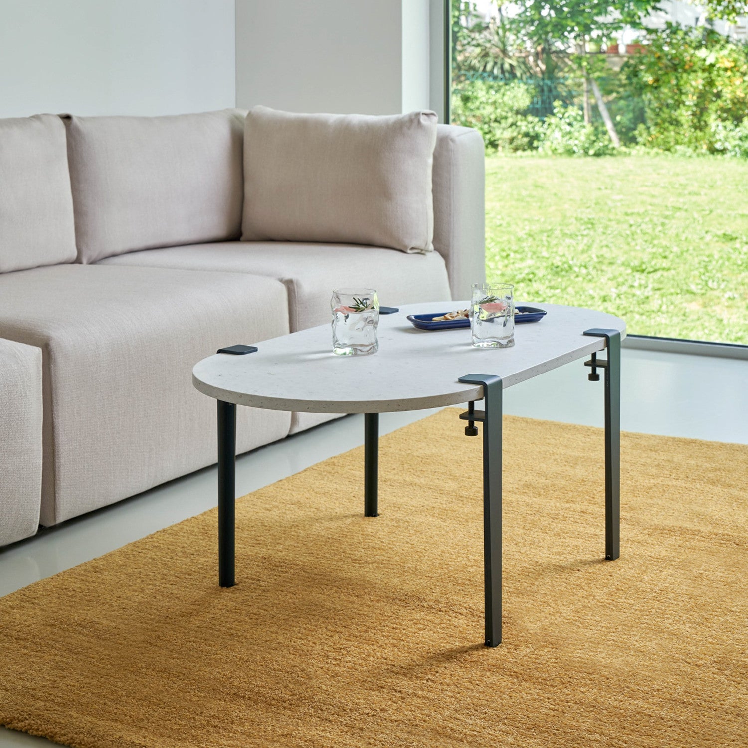 tiptoe-l-nglicher-couchtisch-100x50cm-recycelter-kunststoff-venezia image 2