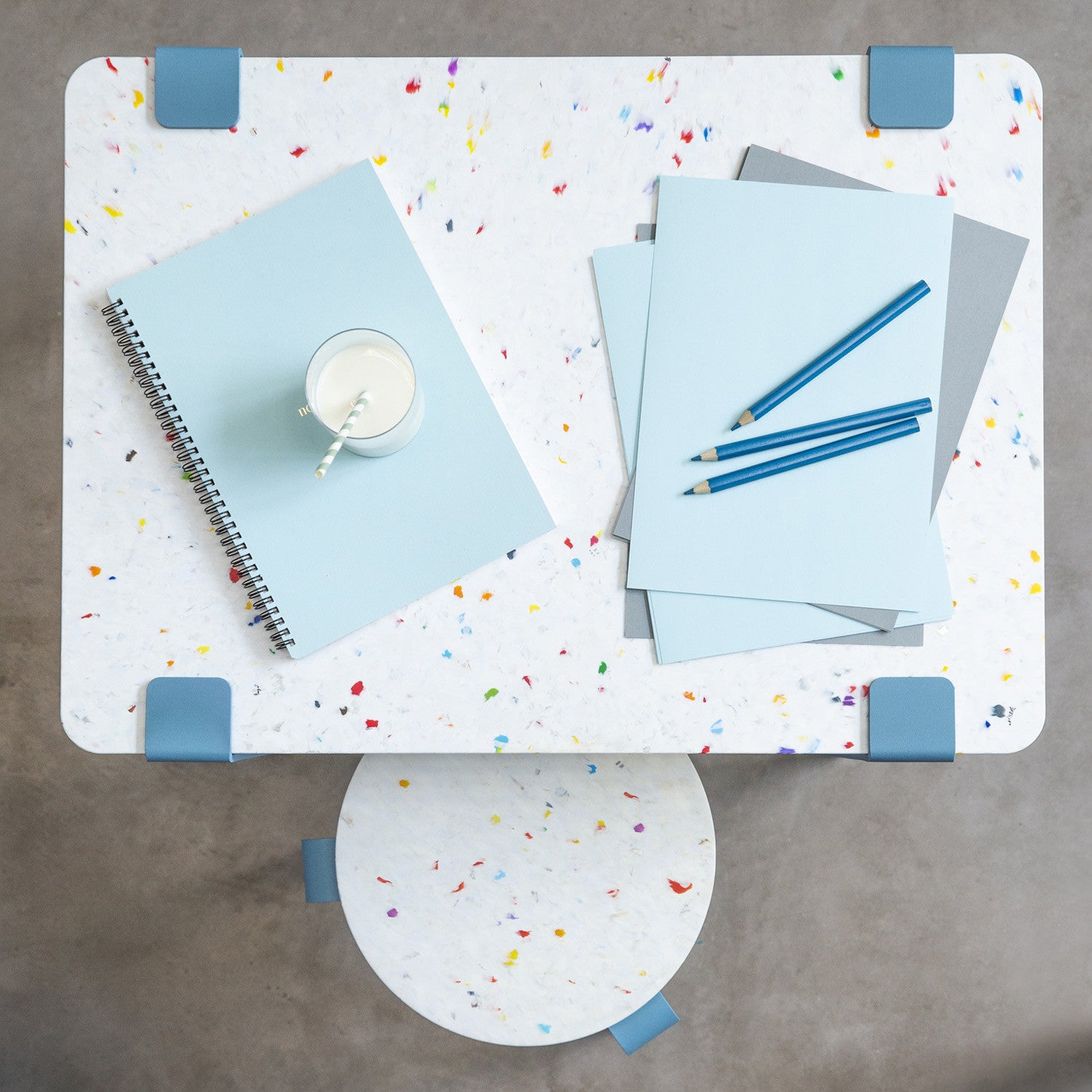 tiptoe-kids-kinderhocker-recycelter-kunststoff-tutti-frutti image 8