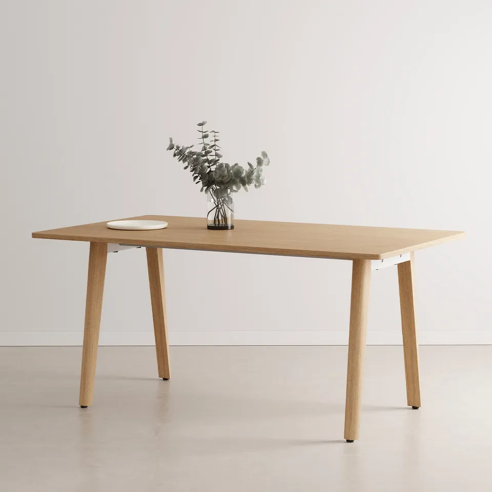 tiptoe-new-modern-esstisch-full-wood-ko-zertifiziertes-holz image 1