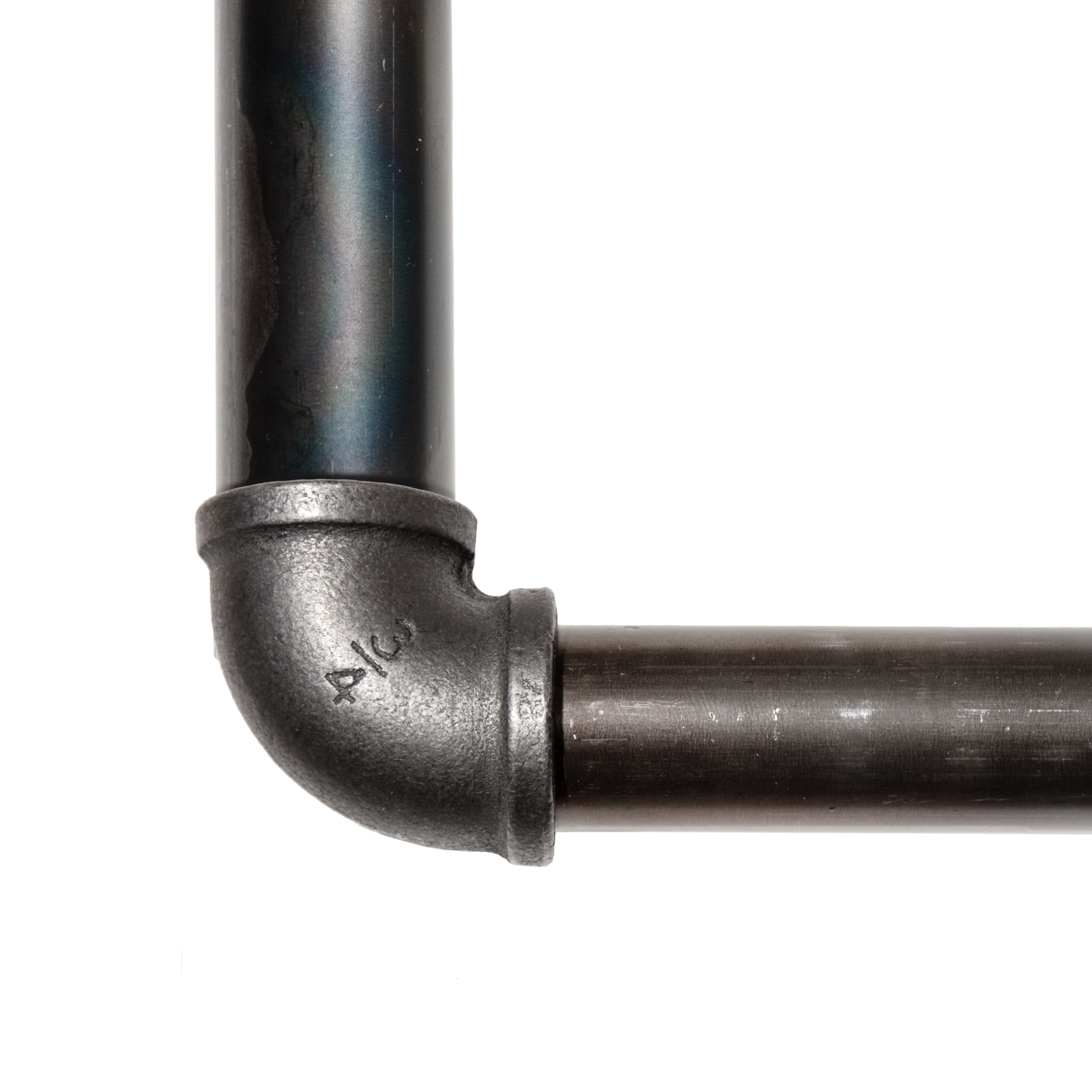 natural-goods-berlin-pipe-gard-ceiling-kleiderstange-deckenmontage-industrial image 4