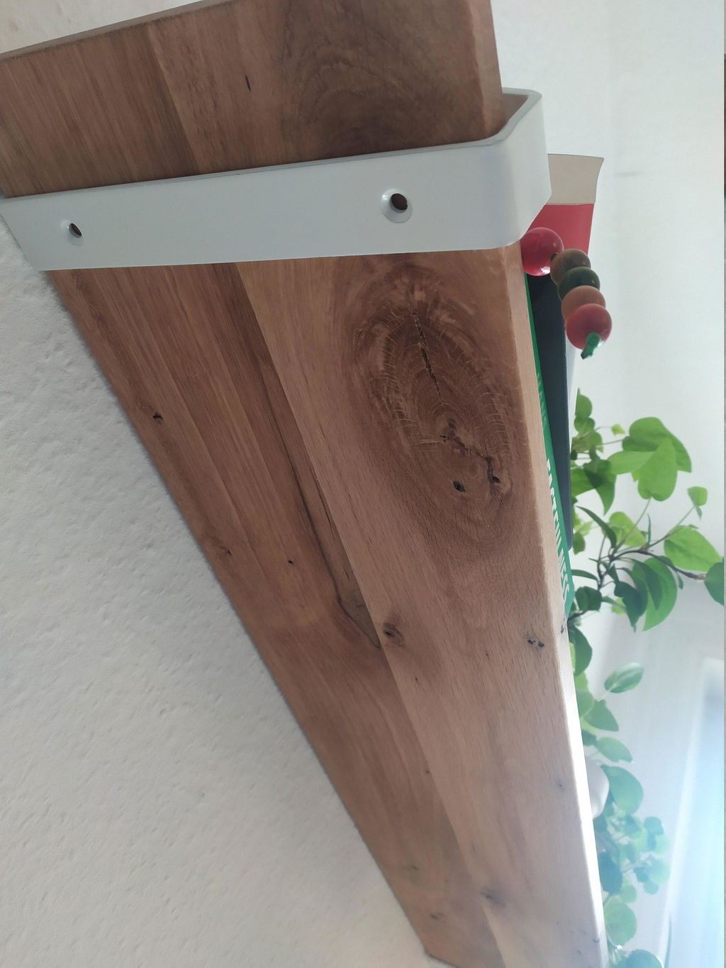 Omas neues Flurregal strahlt