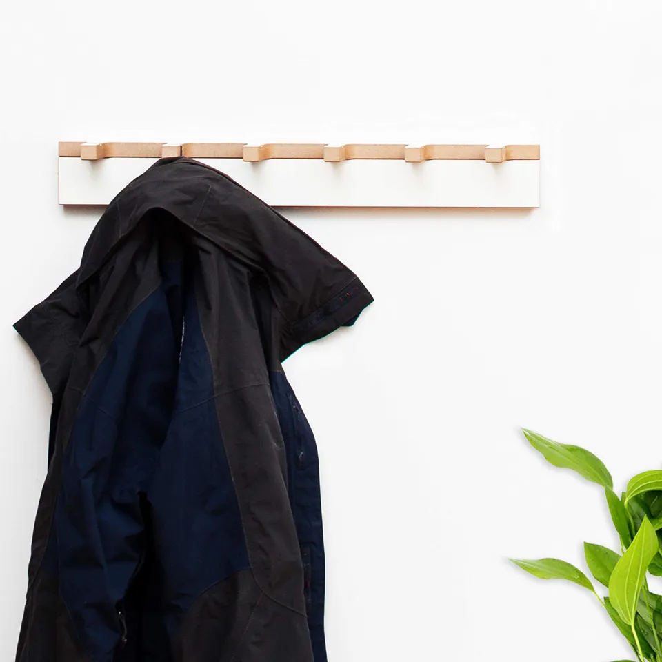 tojo-grad-i-garderobe-wandpaneel-wei-60x8-cm-mit-6-haken image 1