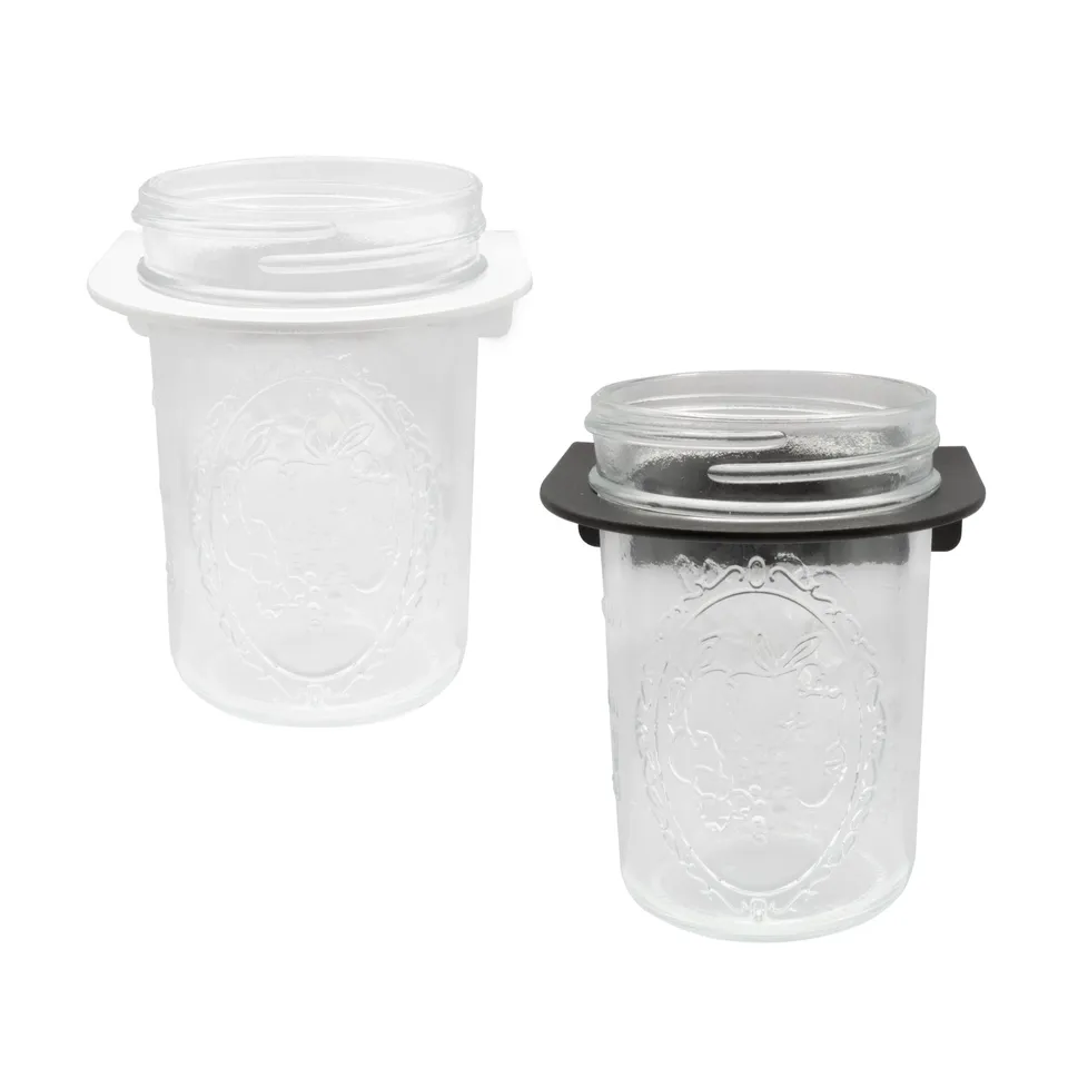 natural-goods-berlin-becher-float-wandhalter-mit-glas image 1