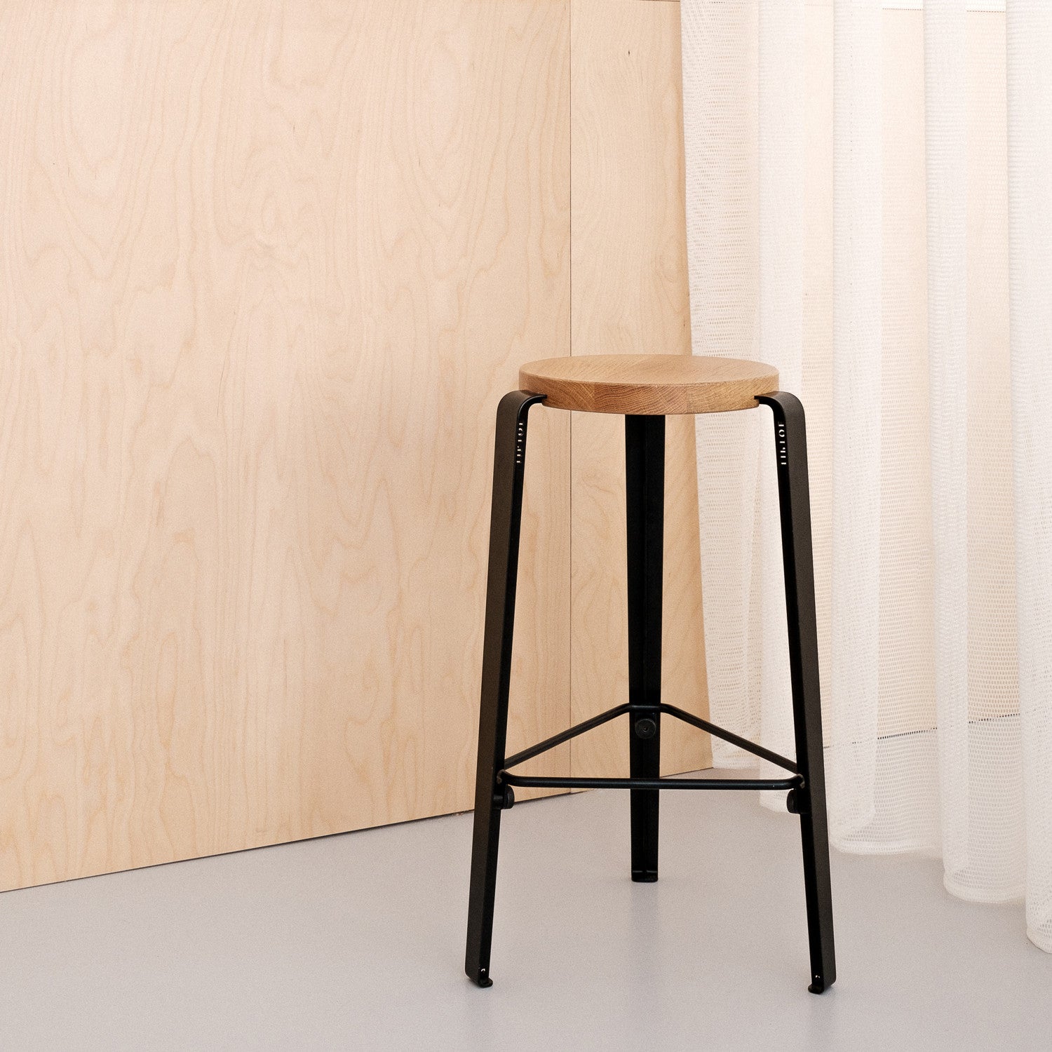tiptoe-lou-barhocker-ko-zertifiziertes-holz-76-cm image 6