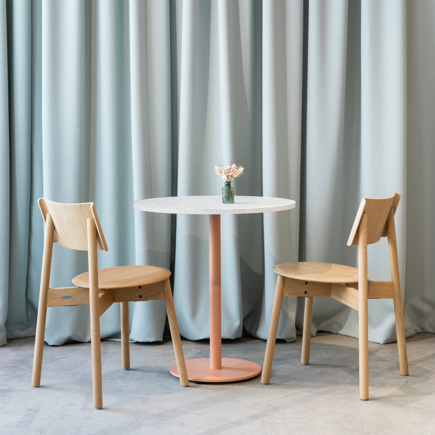 tiptoe-moka-bistrotisch-recycelter-kunststoff-venezia image 3